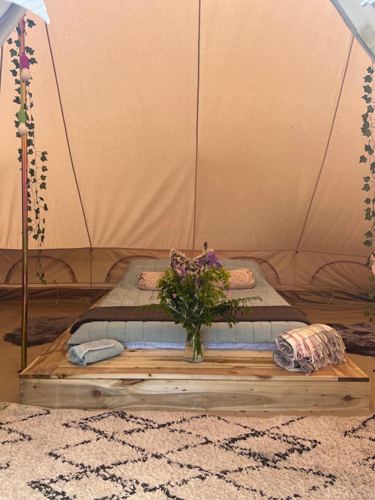 Bluebell Tent At Ballyward Croft Ardkeen ภายนอก รูปภาพ